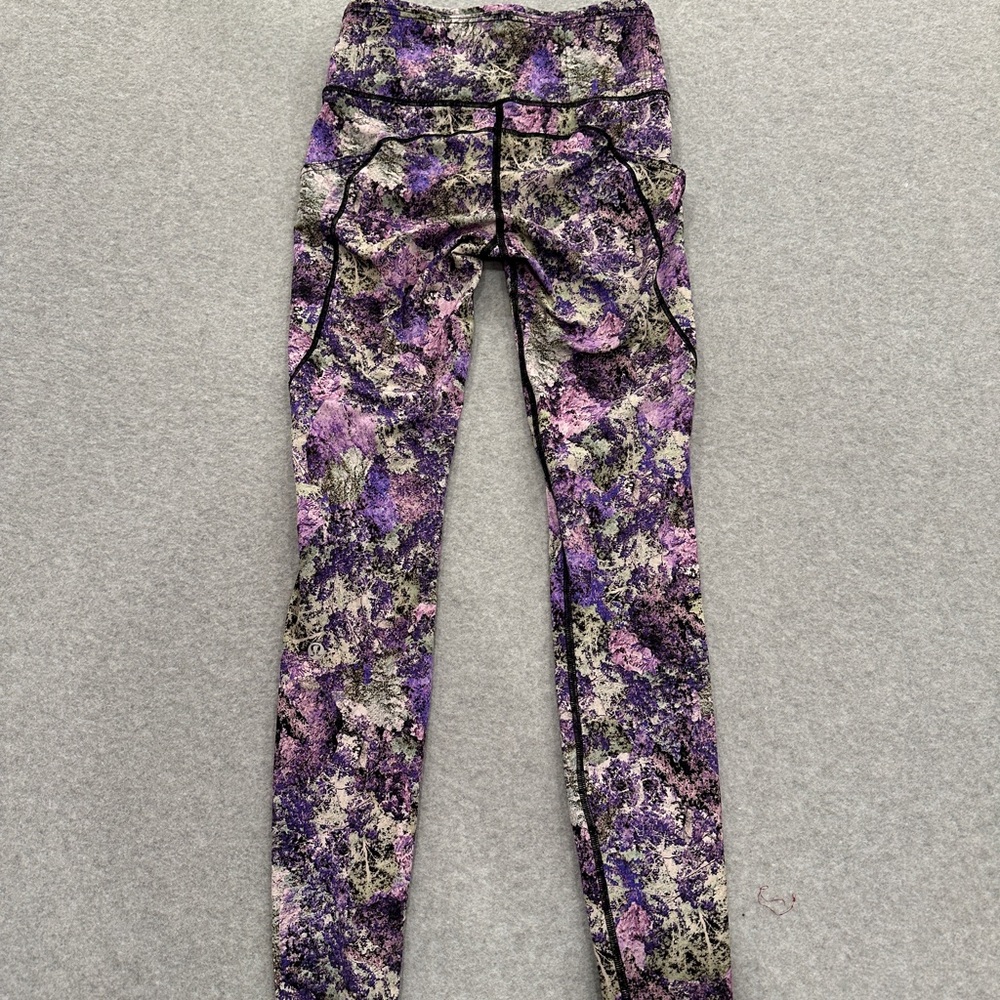 Lululemon Athletica Patterned Leggings - Picture 7 of 7